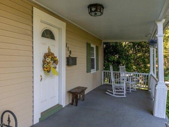 House for sale in Hackettstown, New Jersey