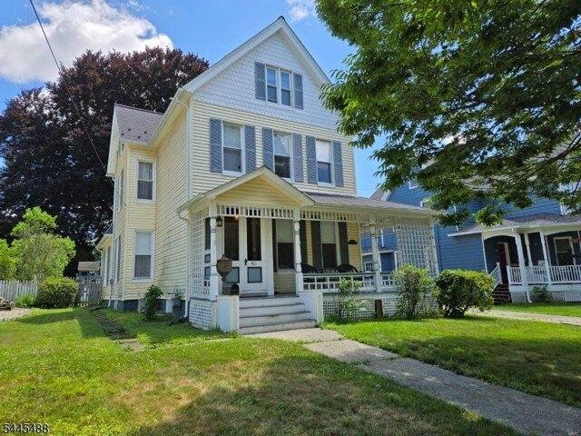 House for sale in Hackettstown, New Jersey