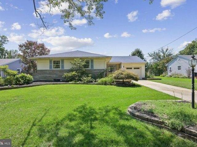 House for sale in Haddonfield, Camden County