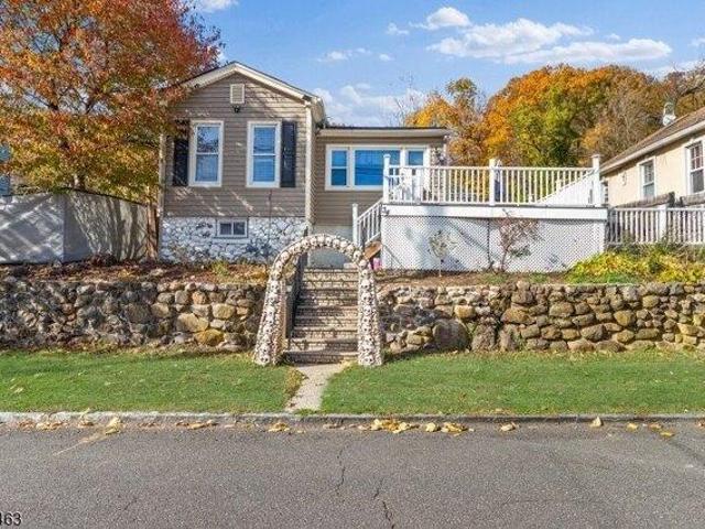 House for sale in Passaic, New Jersey