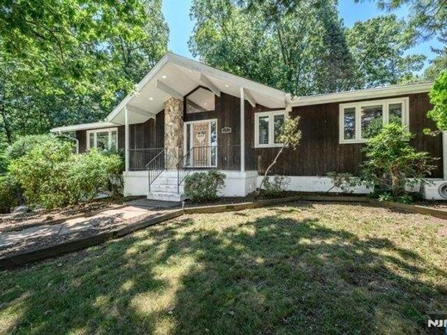 House for sale in Passaic, New Jersey