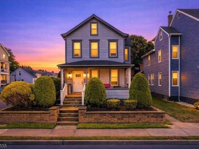 House for sale in Passaic, New Jersey
