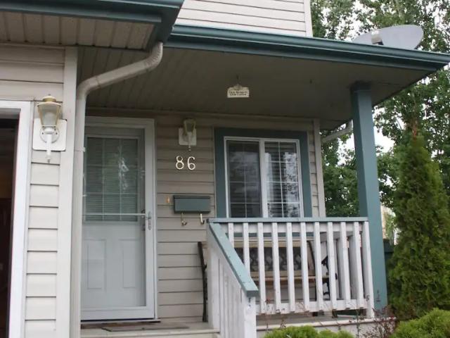 House for rent in Wedgewood, Alberta