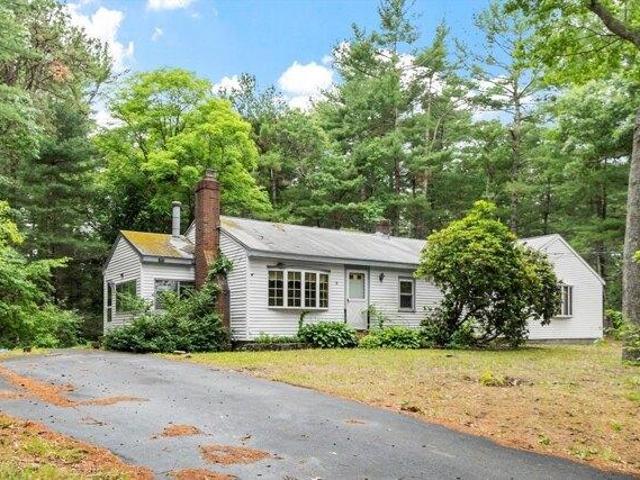 House for sale in Halifax, Massachusetts