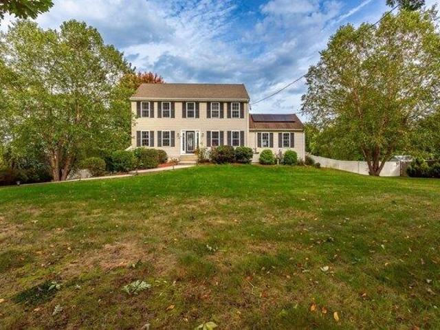 House for sale in Halifax, Plymouth County