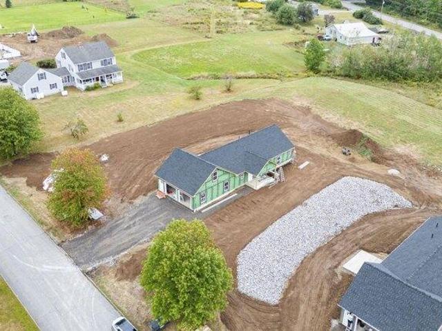 House for sale in Bombahook Estates, Hallowell