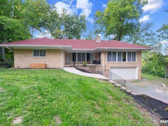 House for sale in Hardyston Township, Sussex County