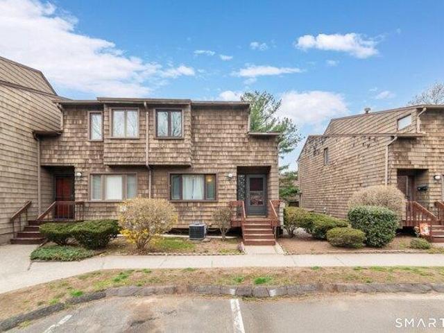 House for sale in Hamden, Connecticut