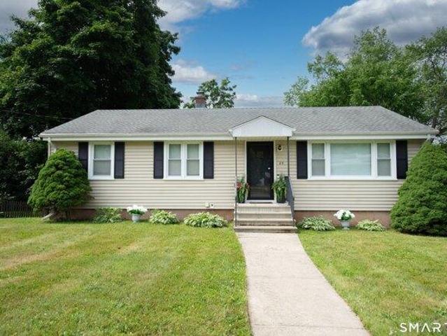 House for sale in Hamden, Connecticut