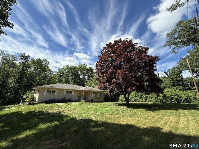 House for sale in Hamden, Connecticut