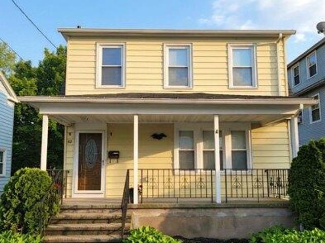 House for sale in Hamden, Connecticut