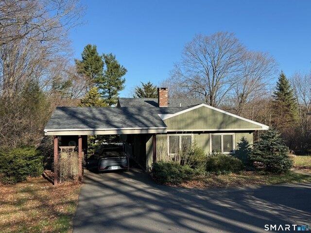 House for sale in Hamden, Connecticut