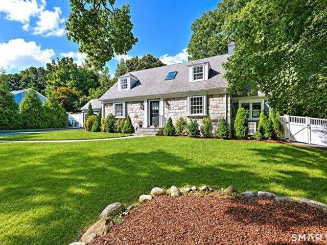House for sale in Hamden, Connecticut
