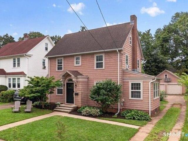 House for sale in Hamden, Connecticut