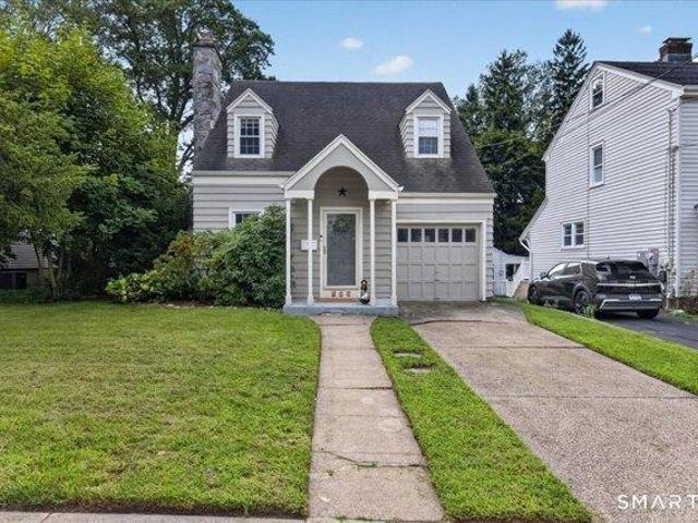 House for sale in Hamden, Connecticut