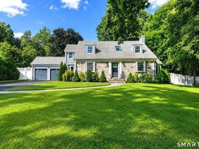 House for sale in Hamden, Connecticut