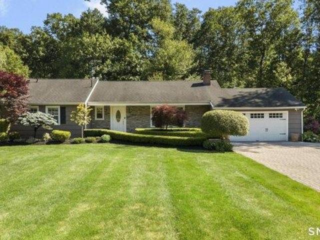 House for sale in Hamden, Connecticut