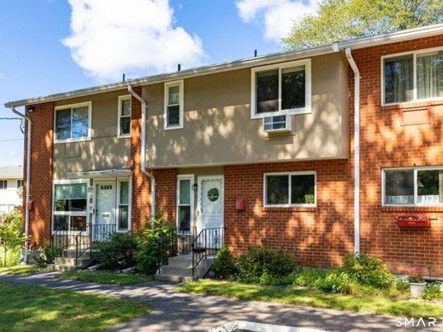 House for sale in Hamden, Connecticut