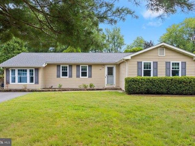 House for sale in Crosswicks, New Jersey