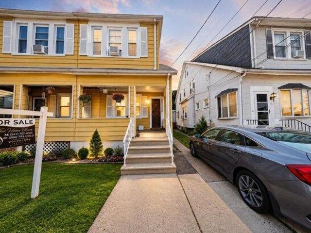 House for sale in Crosswicks, New Jersey