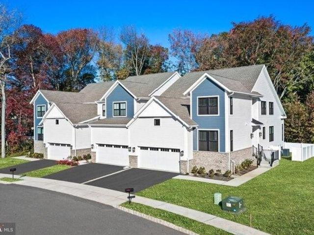 House for sale in Crosswicks, New Jersey
