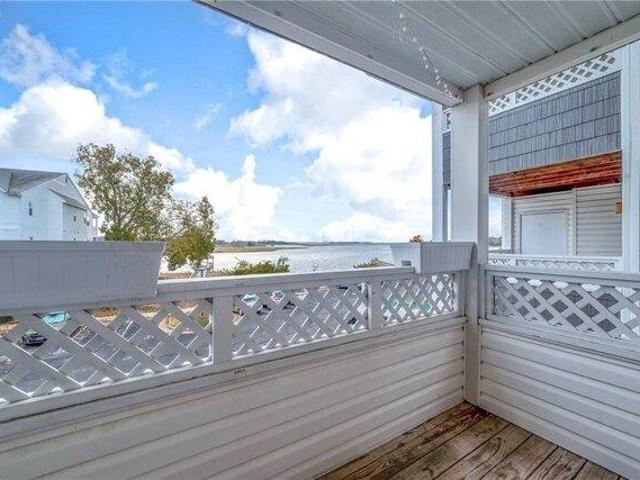Condo for sale in Hampton