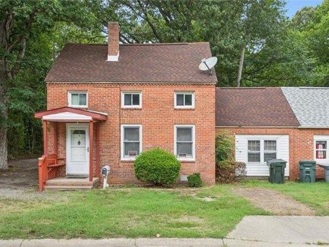Condo for sale in Hampton