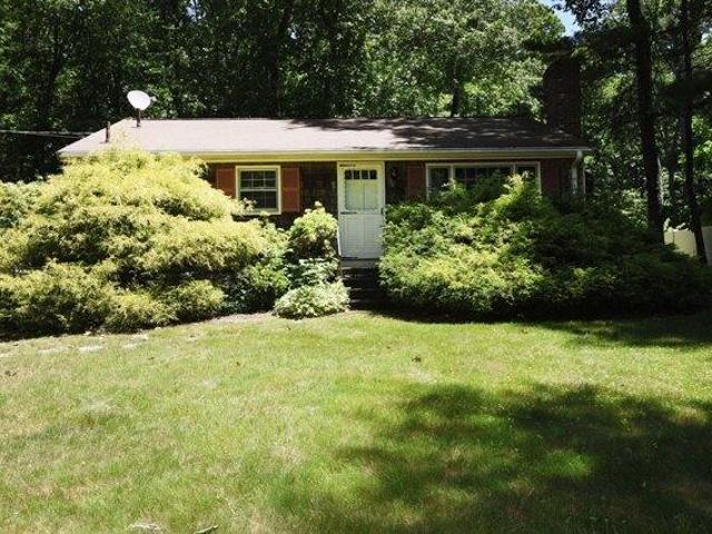 House for sale in Hanson, Massachusetts