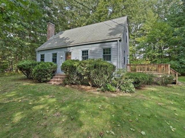 House for sale in Bryantville, Hanson