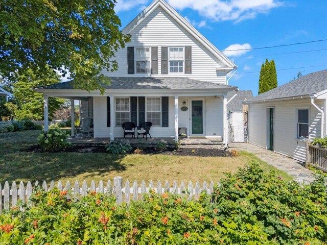House for sale in Bailey Island, Maine