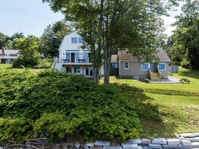 House for sale in Bailey Island, Maine