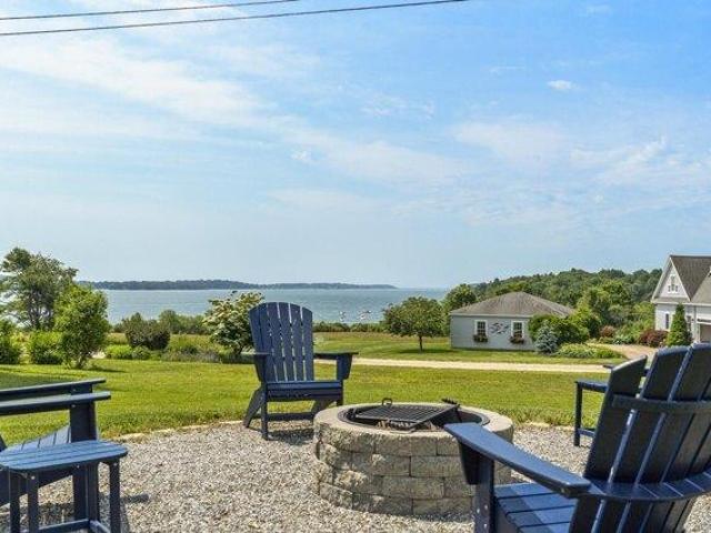 House for sale in Bailey Island, Maine