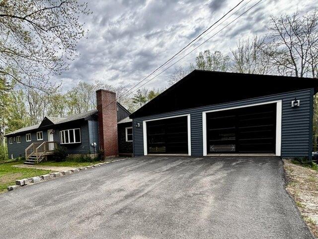 House for sale in Bailey Island, Maine