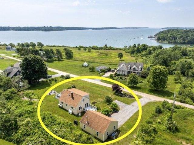 House for sale in Bailey Island, Maine