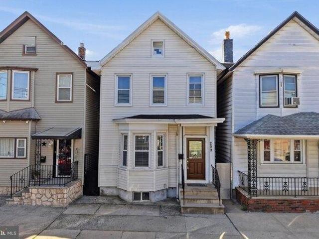 House for sale in Hudson, New Jersey