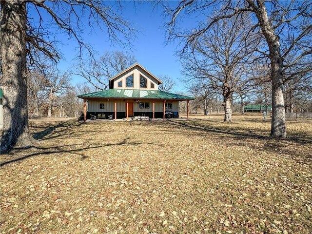 House for sale in Harrisonville, Missouri