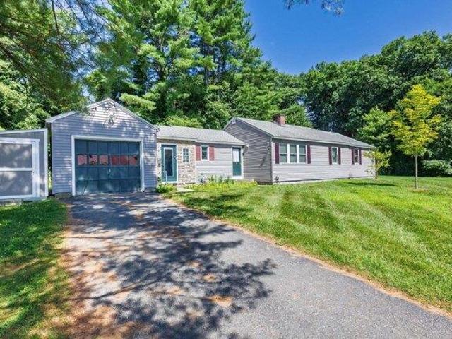 House for sale in Plantsville, Vermont