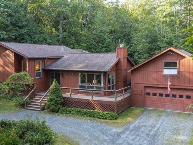 House for sale in Plantsville, Vermont