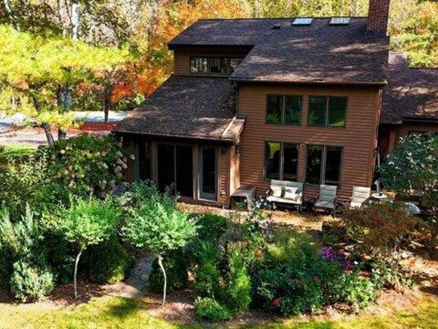 Condo for sale in Hartford, Windsor County