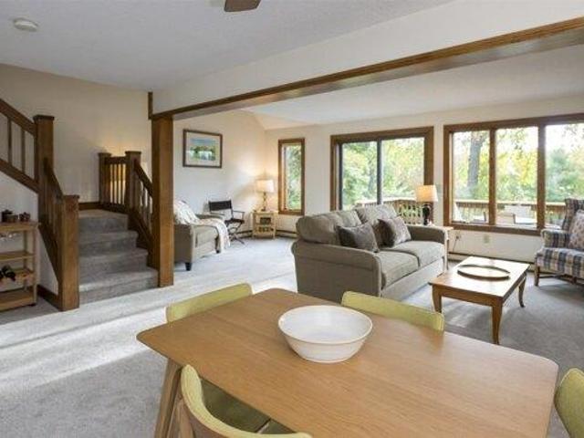 Condo for sale in Quechee, Hartford