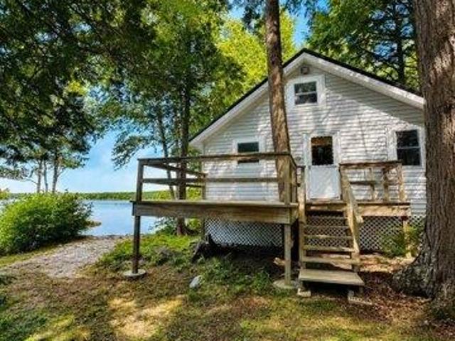 House for sale in Hartland, Maine