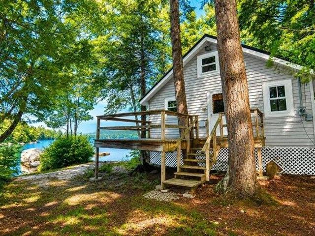 House for sale in Hartland, Maine