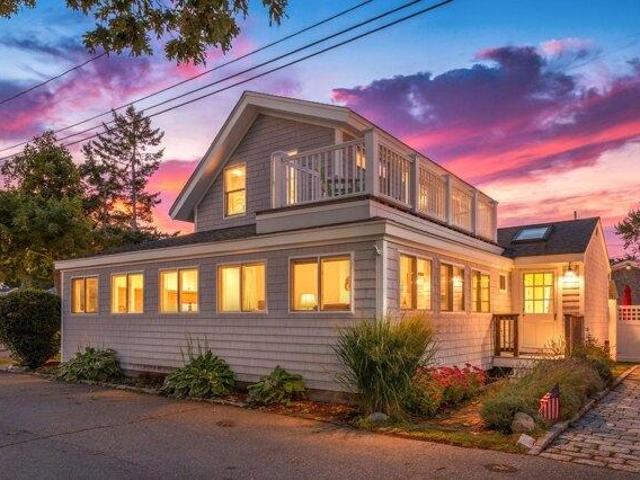 House for sale in Harwich Port, Harwich