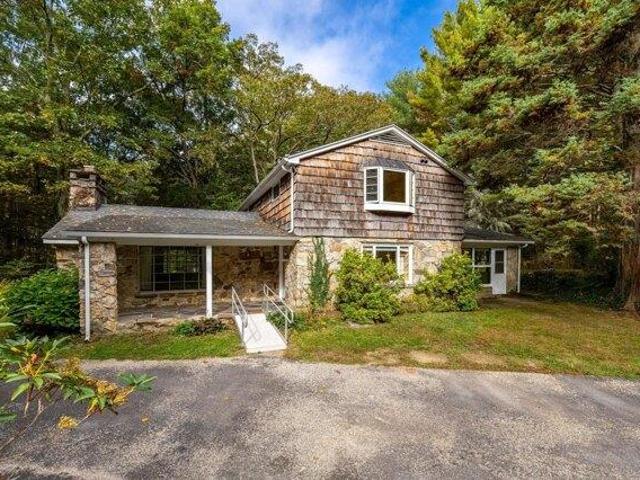 House for sale in Harwinton, Connecticut