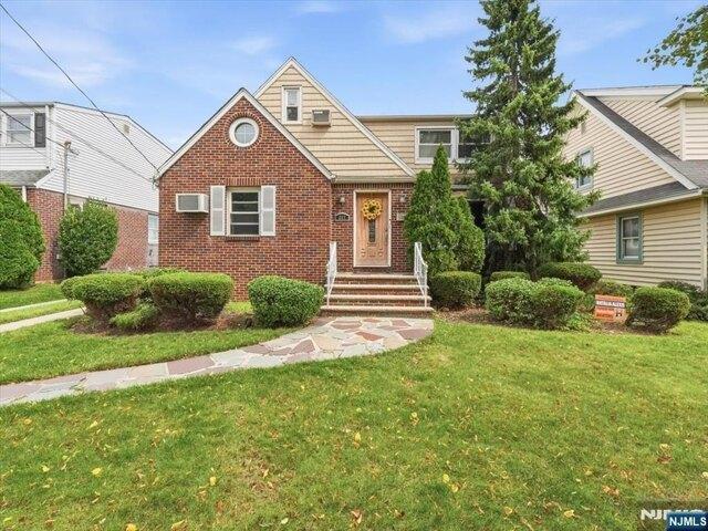 House for sale in Hasbrouck Heights, Bergen County