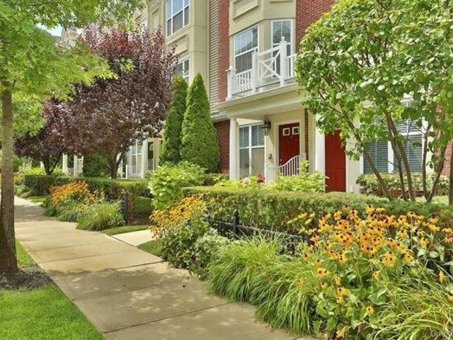Condo for sale in Rockland, New York