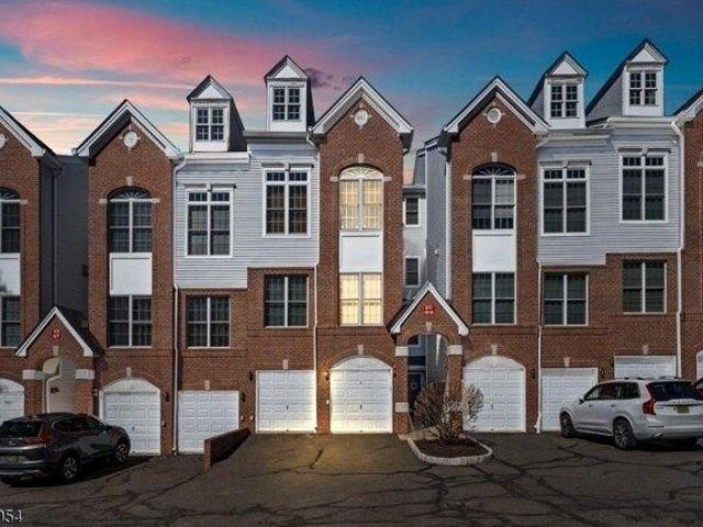 Condo for sale in Passaic, New Jersey