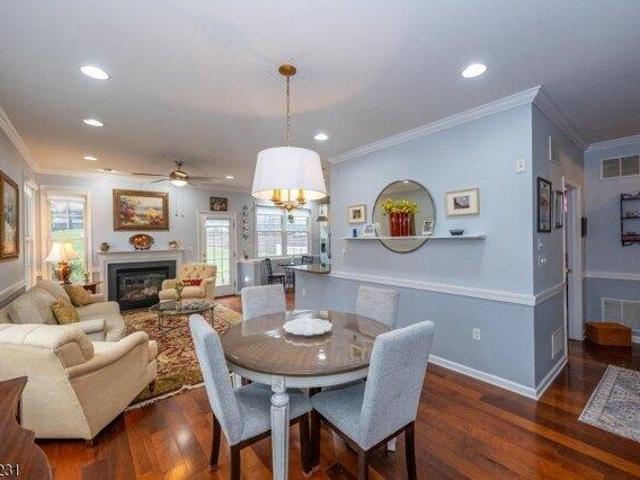 Condo for sale in Hawthorne, Passaic County