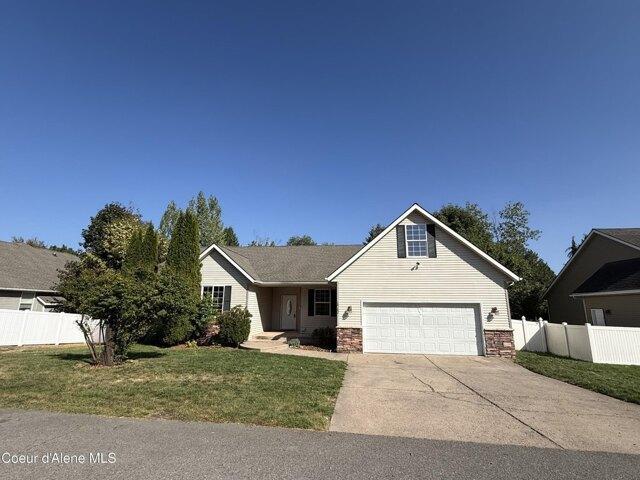 House for sale in Hayden, Idaho