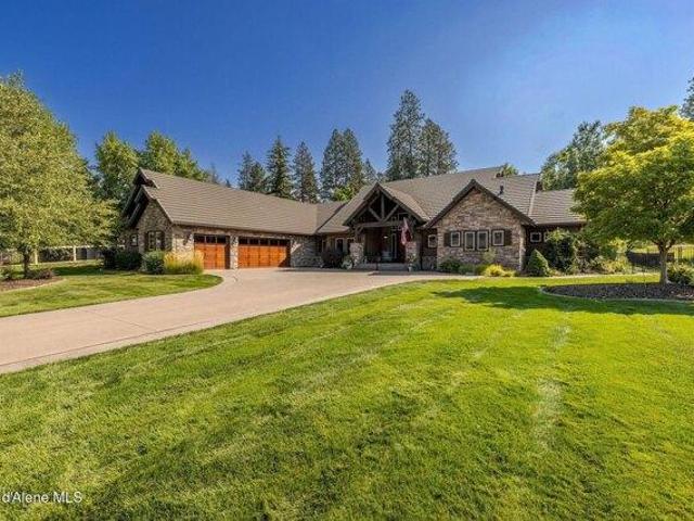 House for sale in Hayden, Idaho